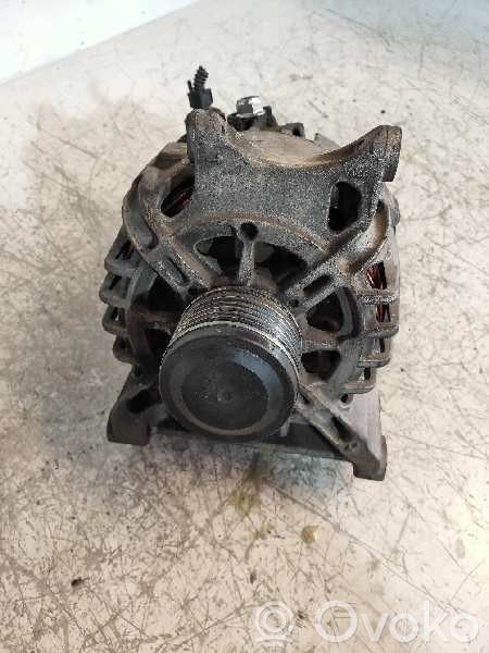 Mercedes-Benz B W245 Generatore/alternatore 