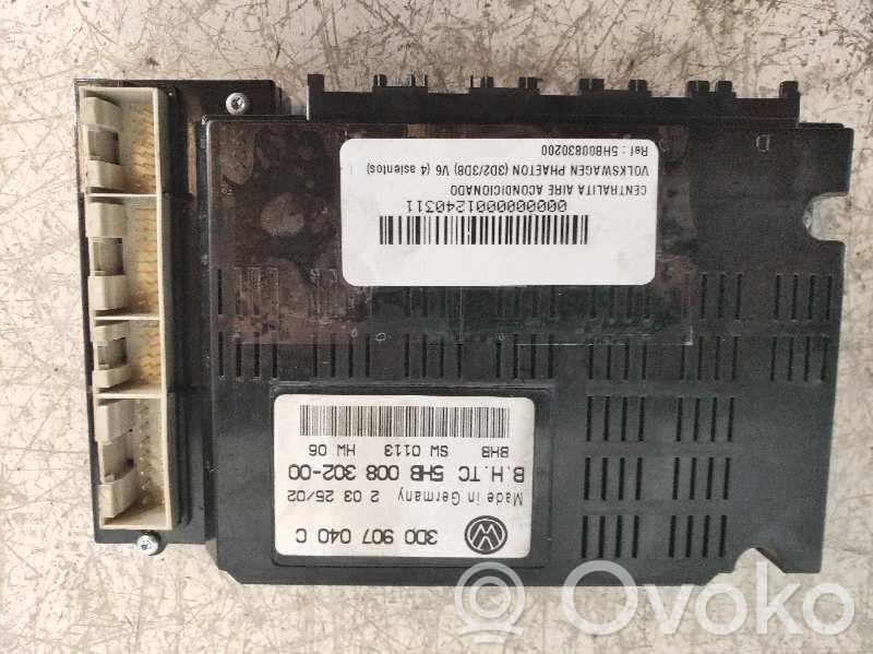 Volkswagen Phaeton Air conditioning/heating control unit 