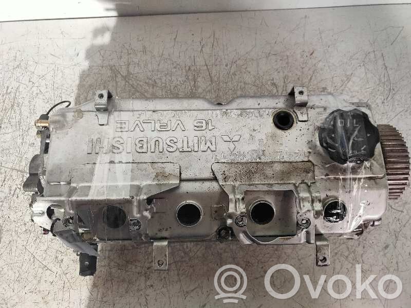 Mitsubishi Lancer Engine head 