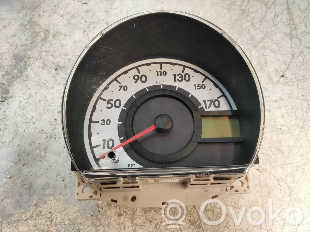 Peugeot 107 Geschwindigkeitsmesser Cockpit 