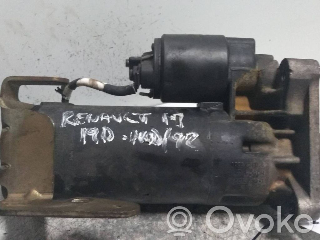 Стартер   10005821068,BOSCH