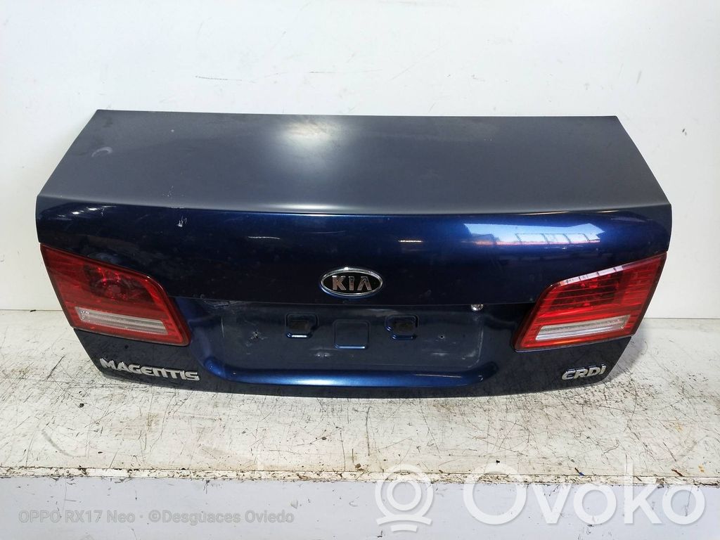 Parcel shelf