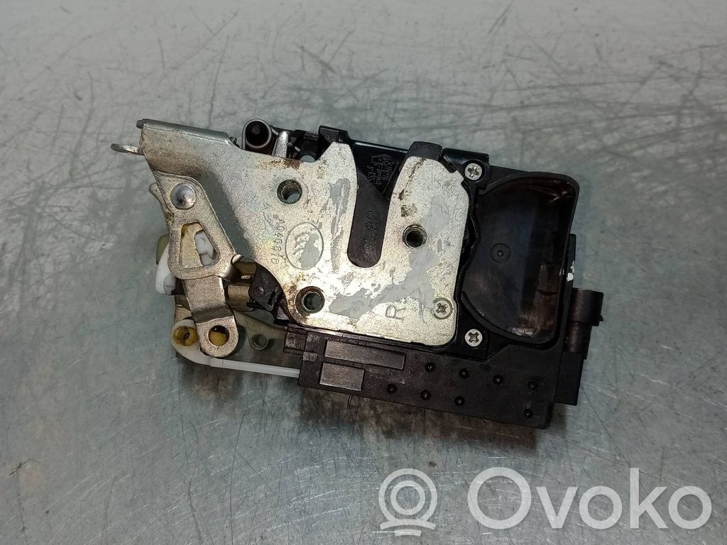 Front door lock motor   3P