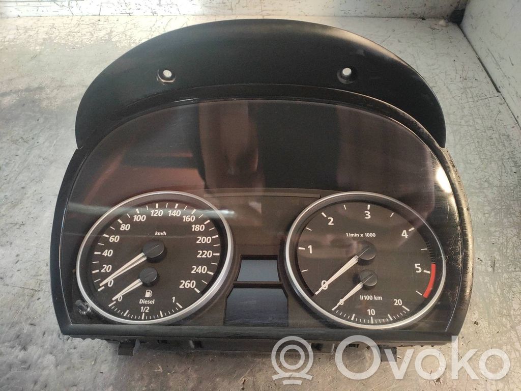 BMW 3 E90 E91 Spidometrs (instrumentu panelī) 