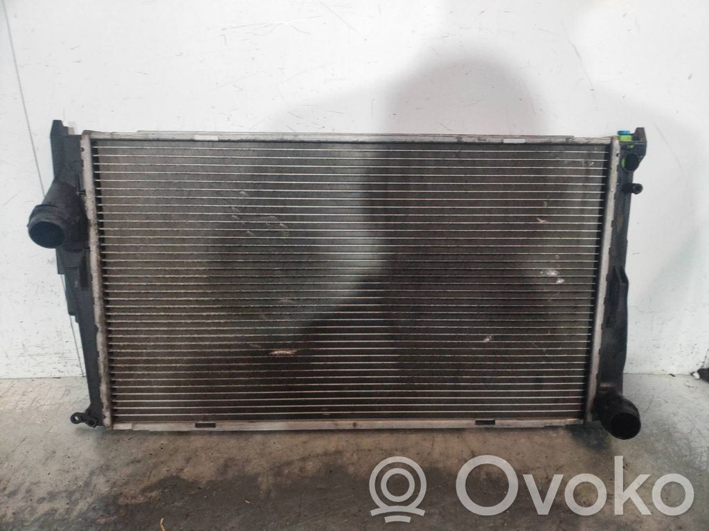 BMW 3 E90 E91 Aušinimo skysčio radiatorius 