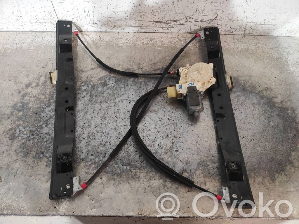 Front door manual window regulator   0130822287