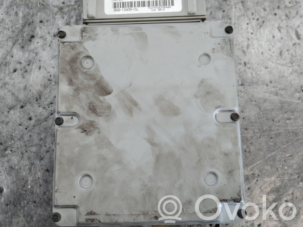Ford Focus Engine control unit/module 
