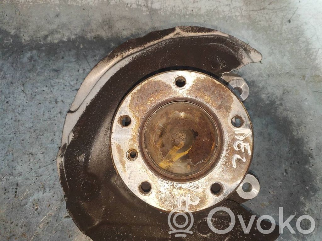 Achsschenkel vorne   3121676444303