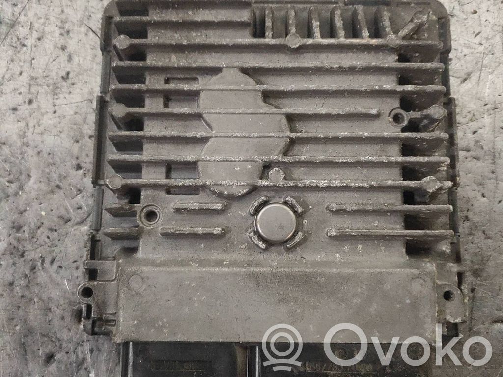 Volkswagen Polo V 6R Engine control unit/module 