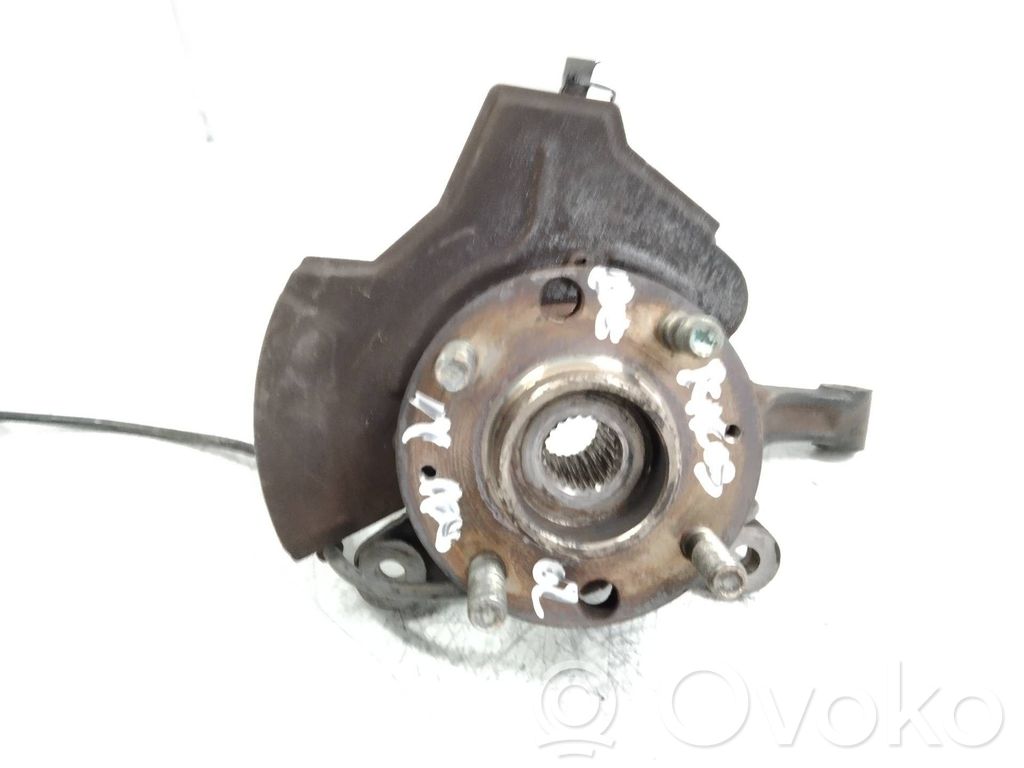 Front wheel hub spindle knuckle
