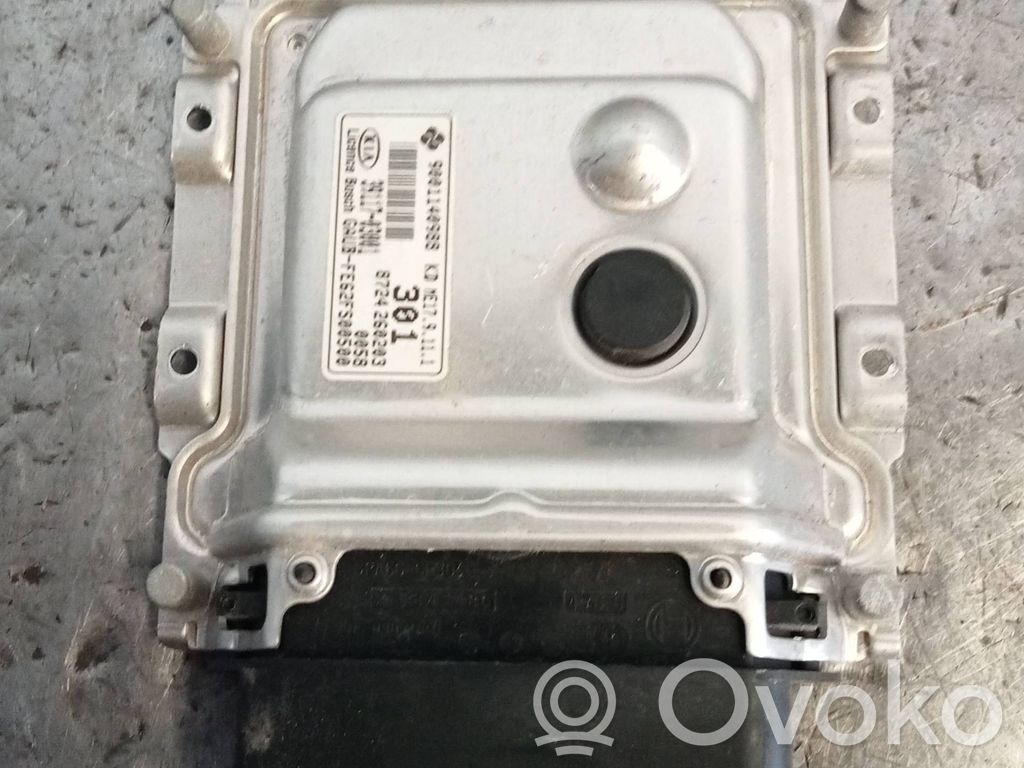 KIA Rio Engine control unit/module 