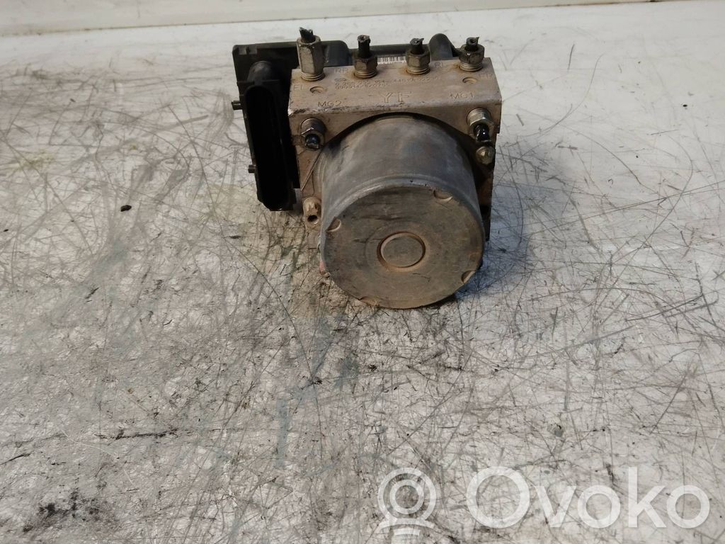 Toyota Auris 150 ABS-pumppu 
