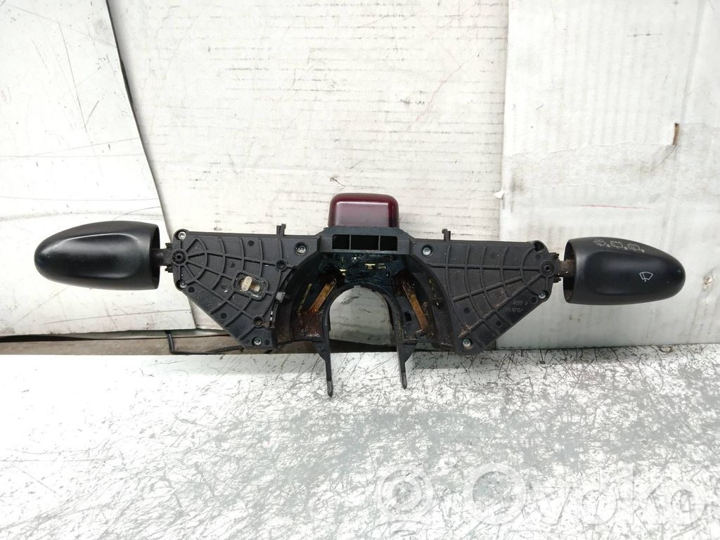Interruptor de control del panel de luces   95VW13335,7M0953503F