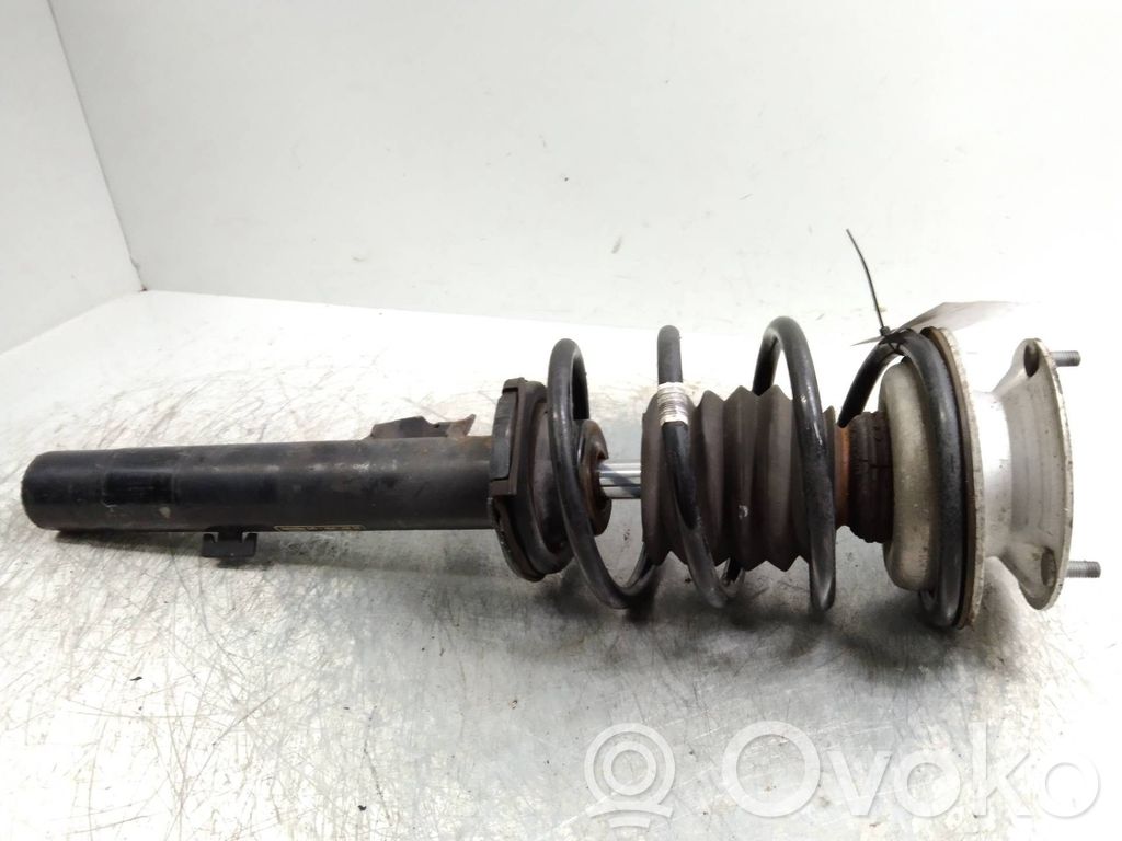 BMW 1 E81 E87 Front shock absorber with coil spring 