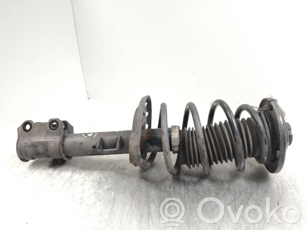 Opel Vectra B Priekinis amortizatorius su spyruokle 