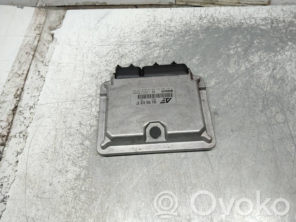 Engine control unit/module   0261204683,06A906018BT