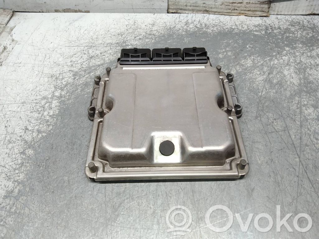 Unidad de control/módulo del motor   0281001934,HOM8200039569,8200078730