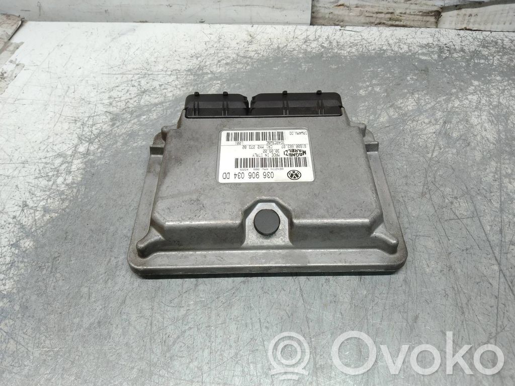 Volkswagen Polo Centralina/modulo del motore 