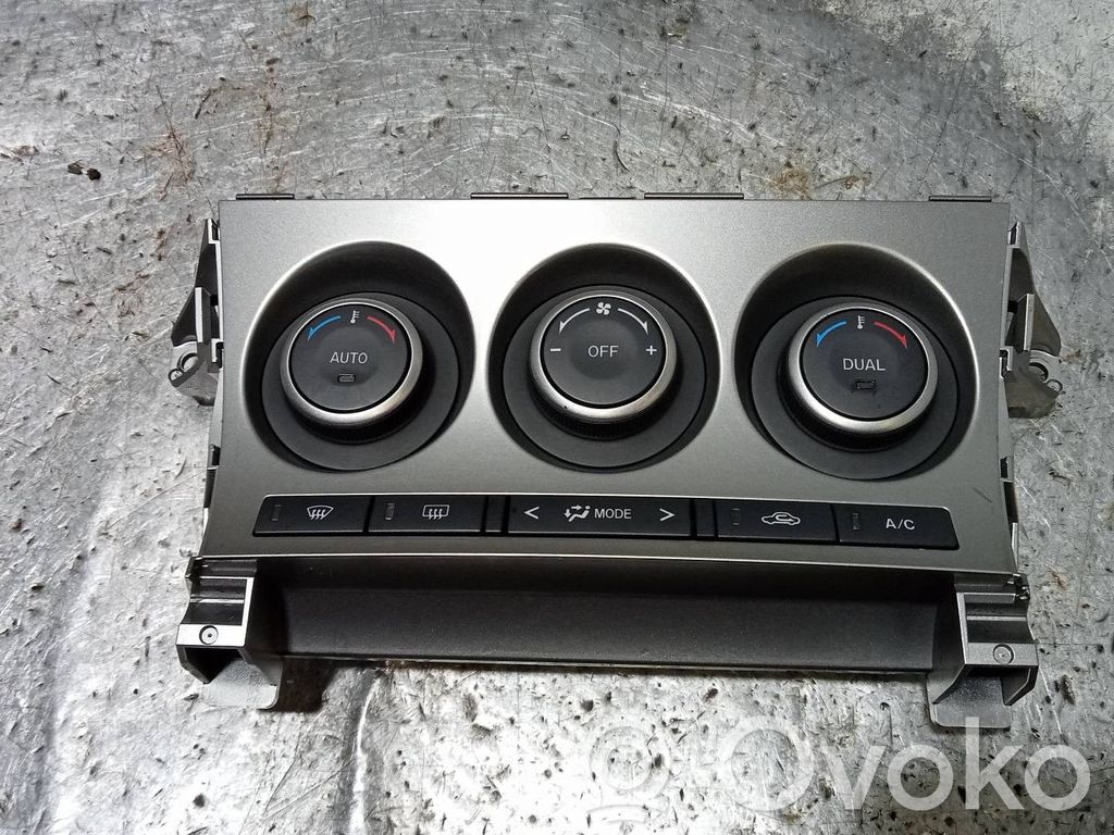 Mazda 3 II Air conditioner control unit module 
