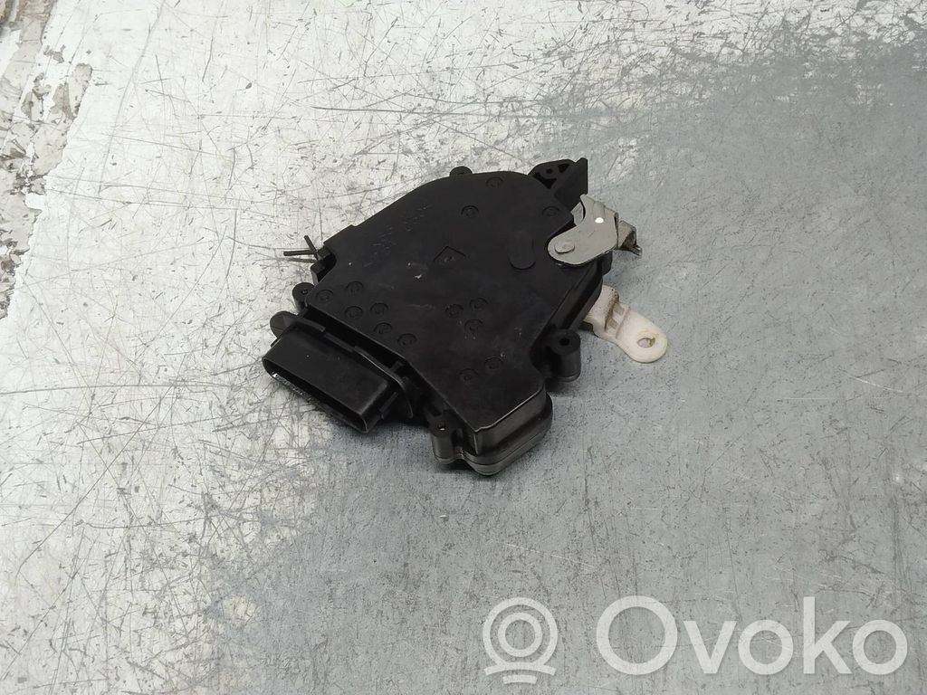 Rear door soft close latching motor