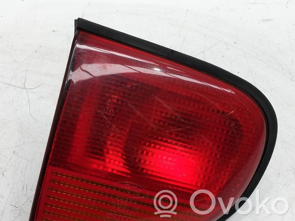 Headlight/headlamp bulb