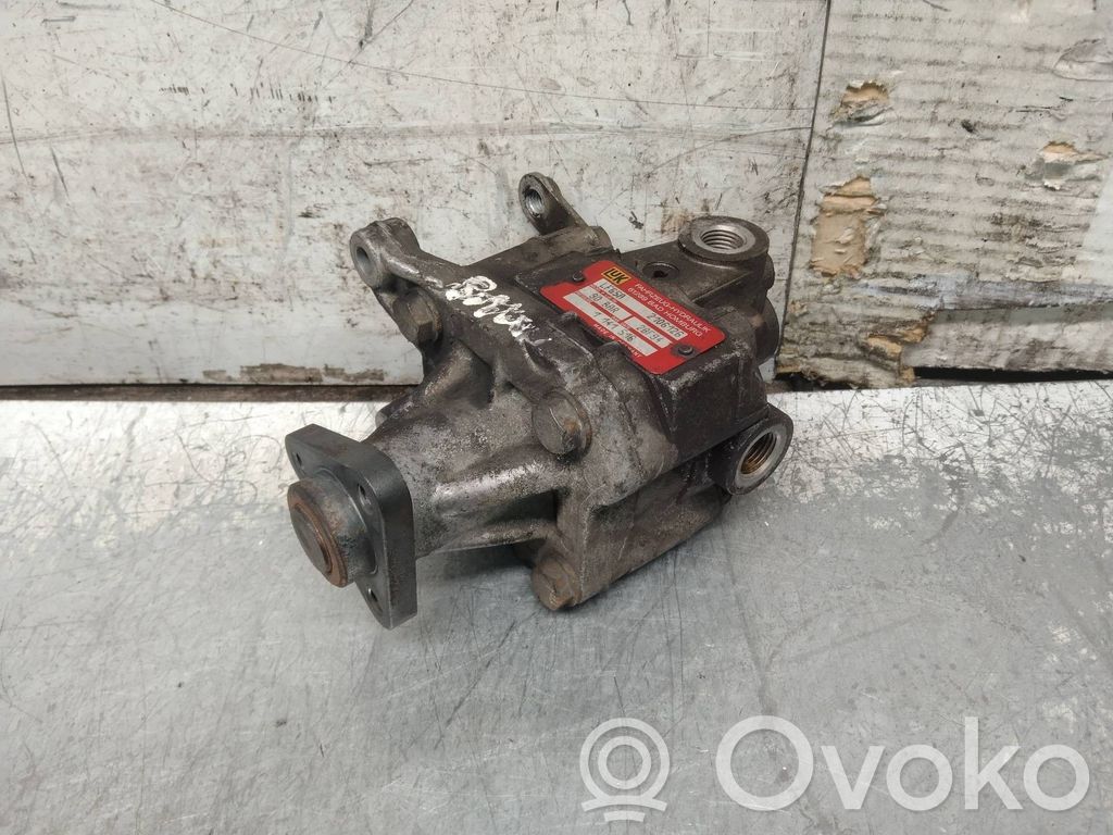 BMW 3 E30 Pompa servosterzo 