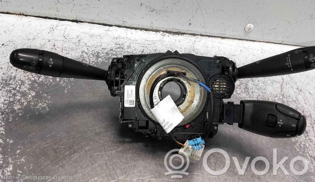Panel lighting control switch   96667323XT