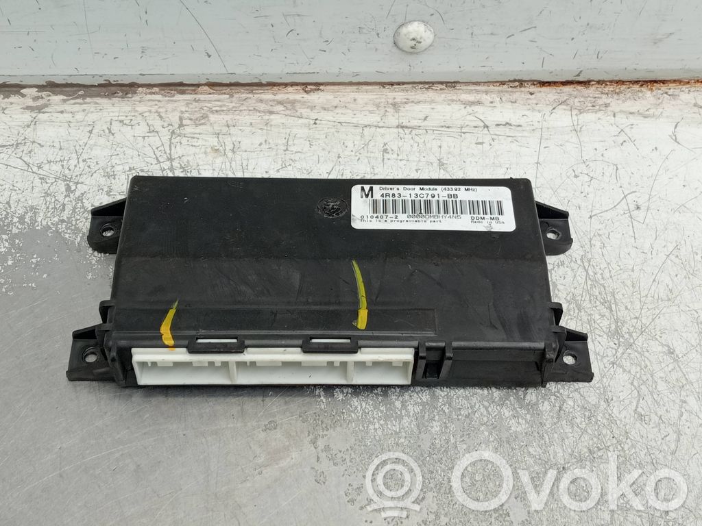 Unidad de control de puerta   4R8313C791BB