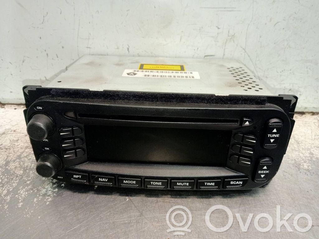 Jeep Grand Cherokee (WK) Moduł / Sterownik dziku audio HiFi 