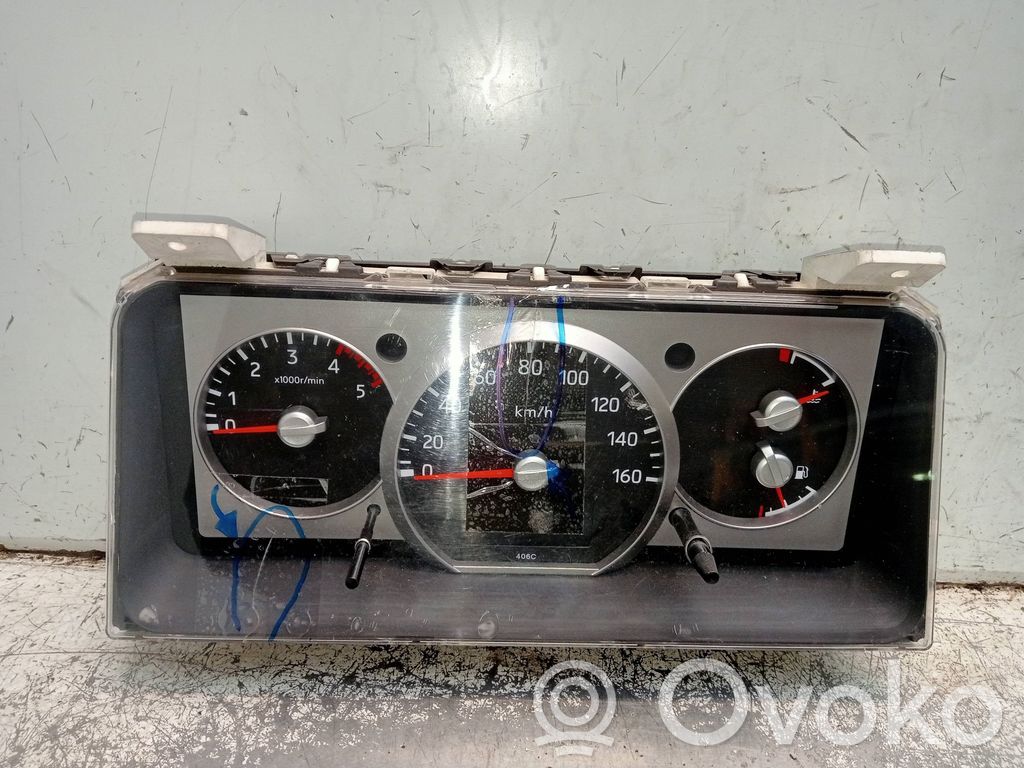 Speedometer (instrument cluster)   MB42CF75E