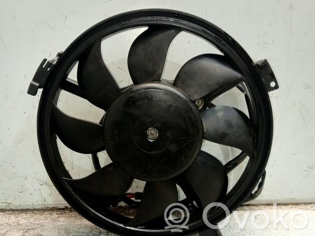 Audi A6 Allroad C5 Electric radiator cooling fan 