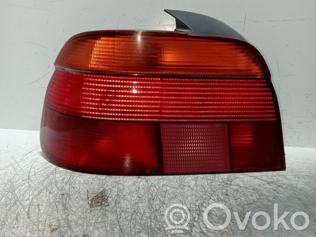 Lampa tylna