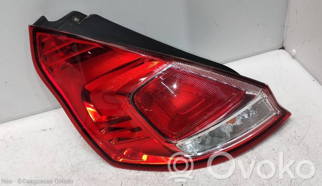 Rear/tail lights