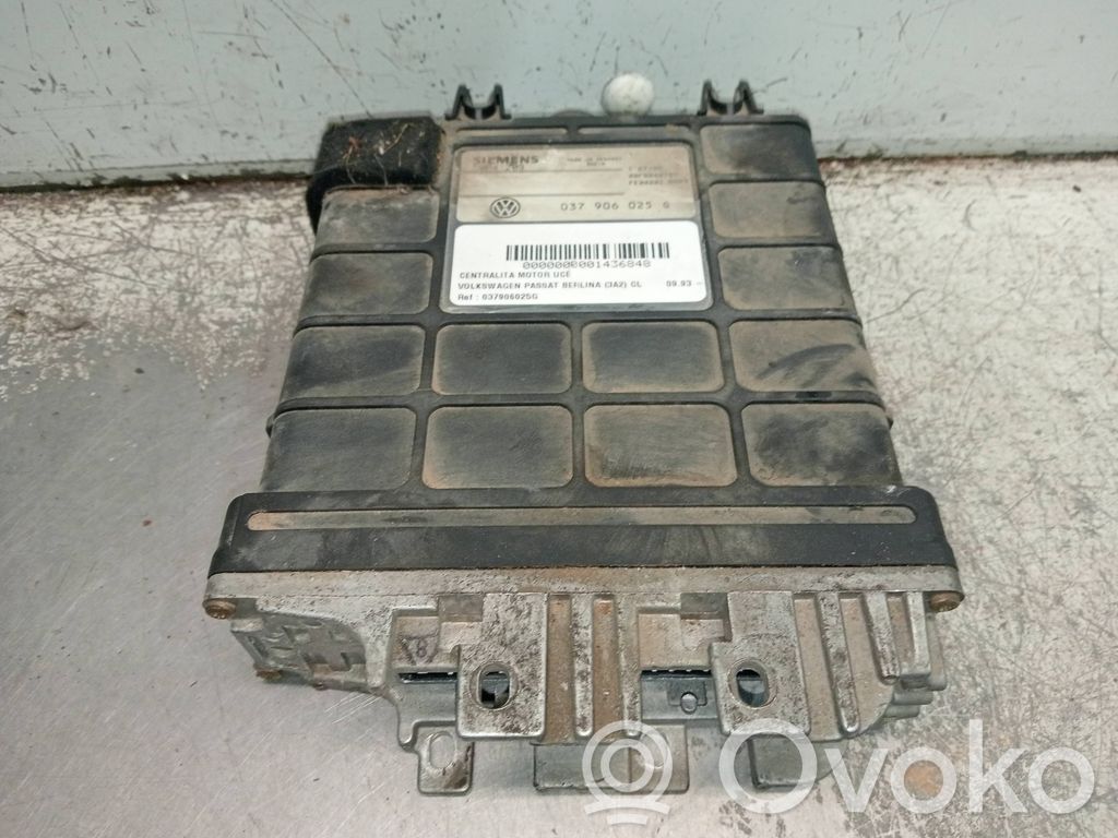 Volkswagen Passat Alltrack Engine control unit/module 