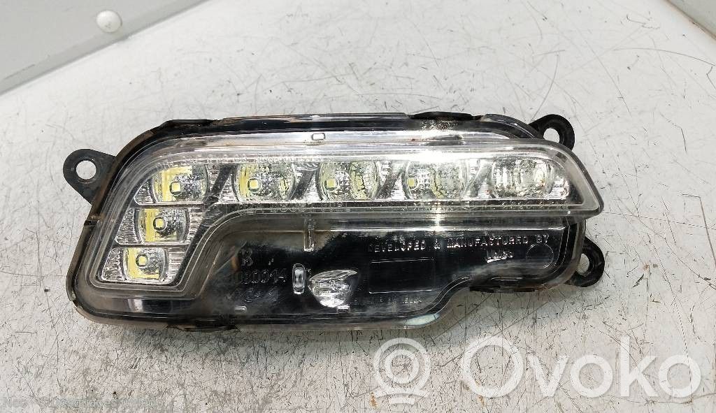 Mercedes-Benz E W211 Front fog light 