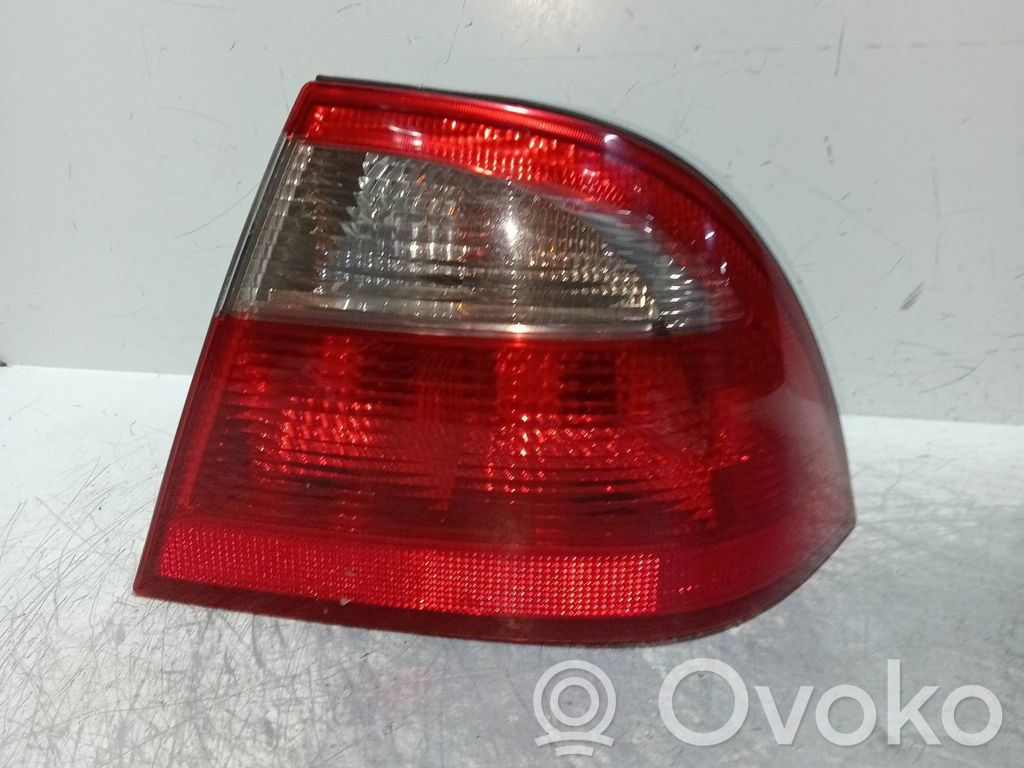 Rear/tail lights