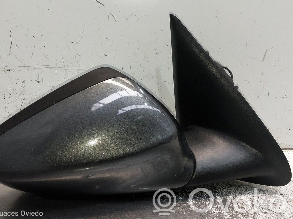 Front door electric wing mirror