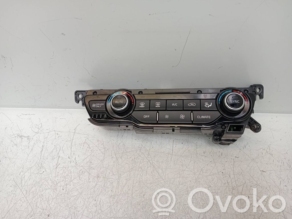 KIA Niro Air conditioner control unit module 