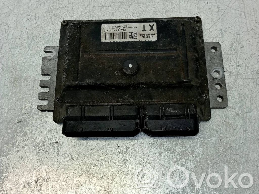 Engine control unit/module   MEC32040J3