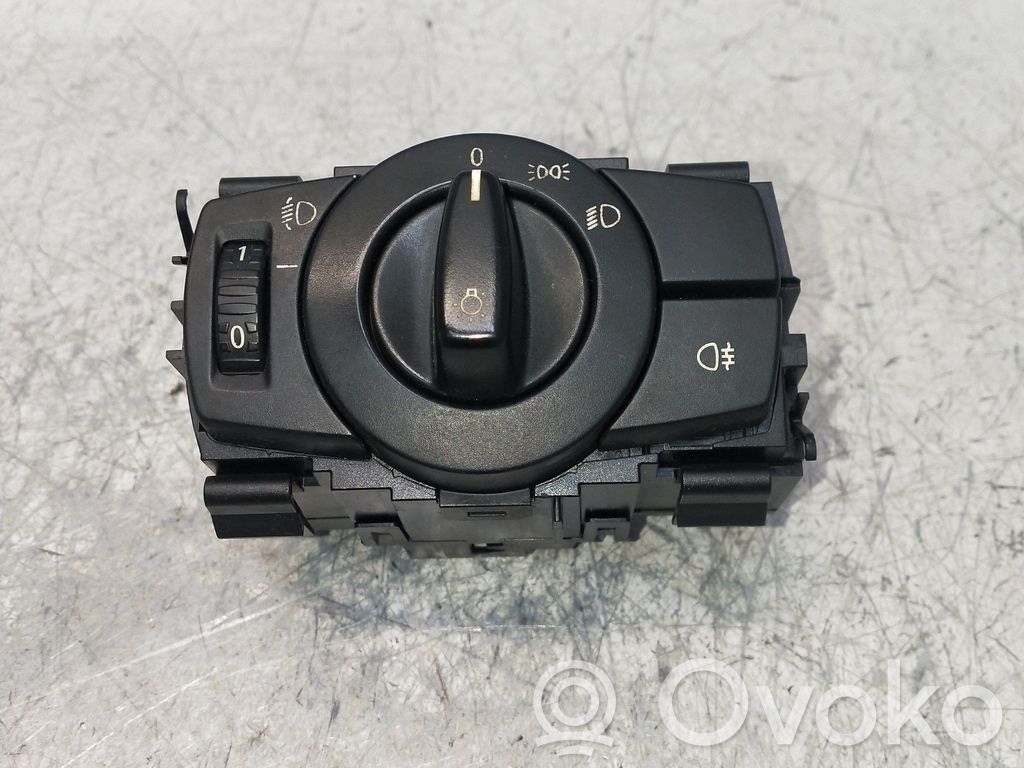 Panel lighting control switch   693279503,33600302