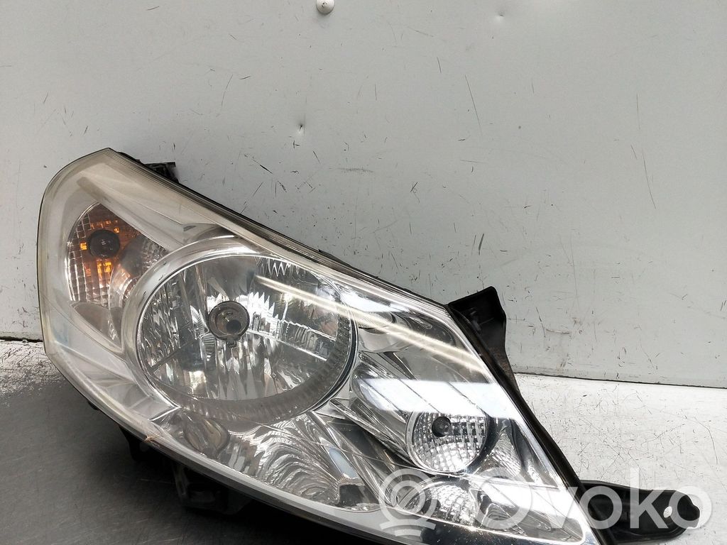 Peugeot Expert Priekinis žibintas 