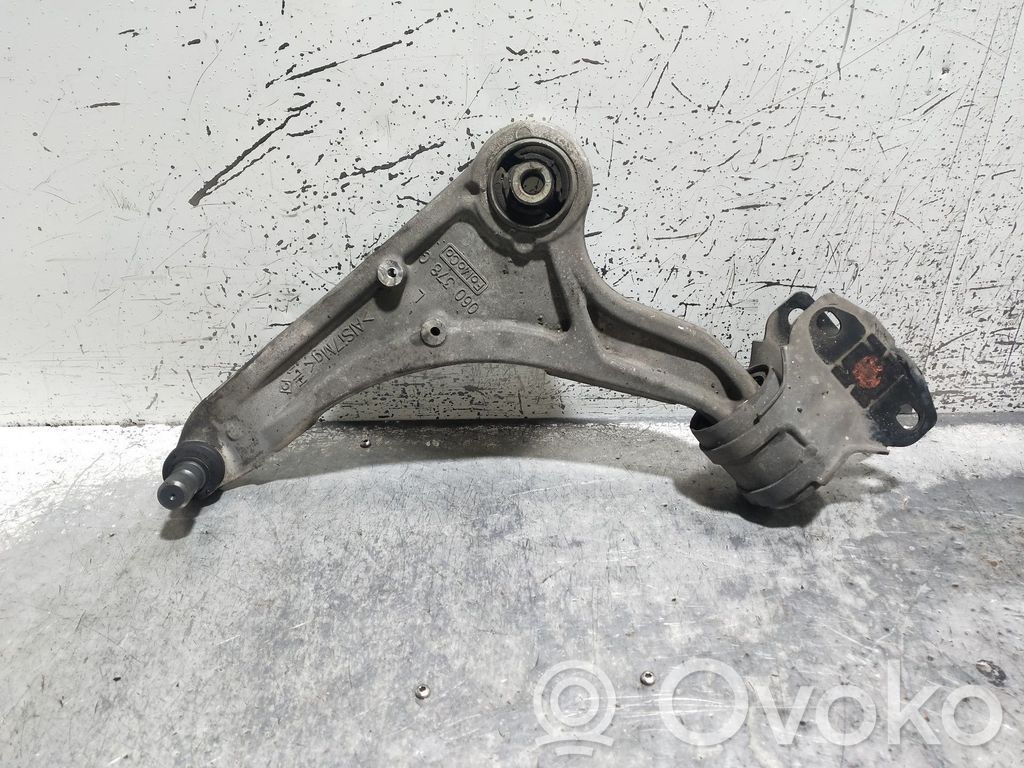 Front control arm   060378C