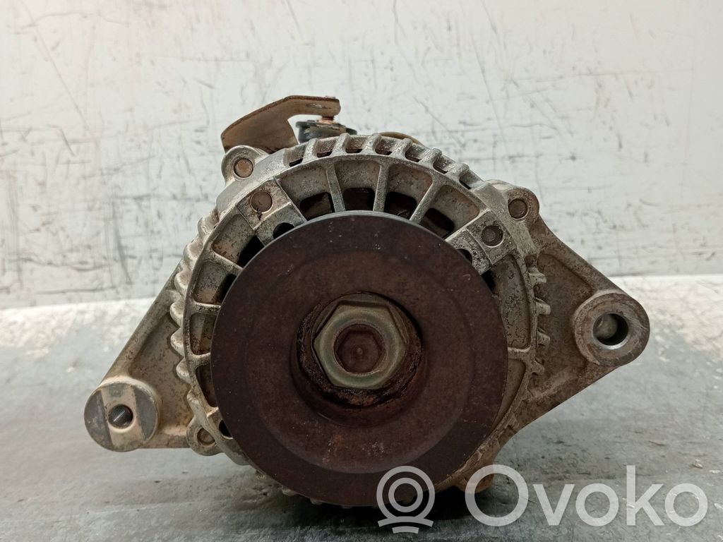 Toyota Land Cruiser (HDJ90) Alternator 