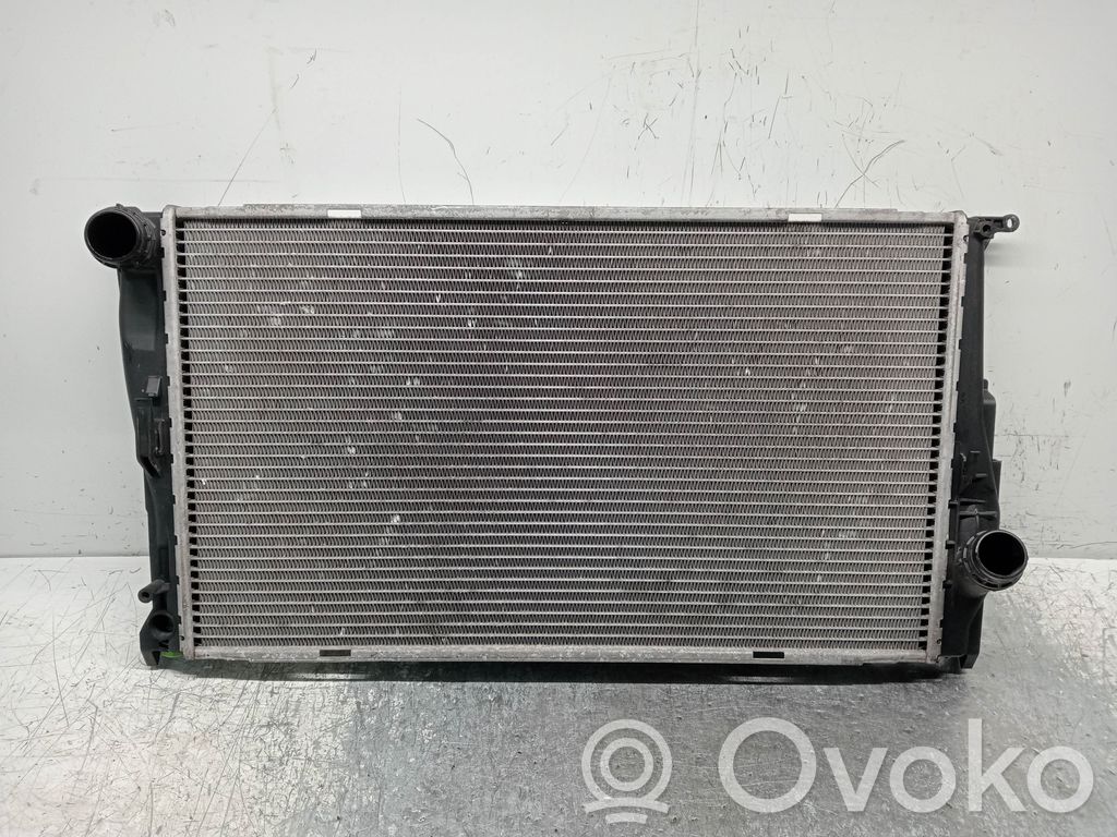 BMW 1 E81 E87 Coolant radiator 