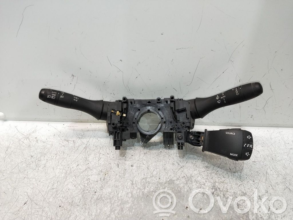 Renault Express Panel lighting control switch 