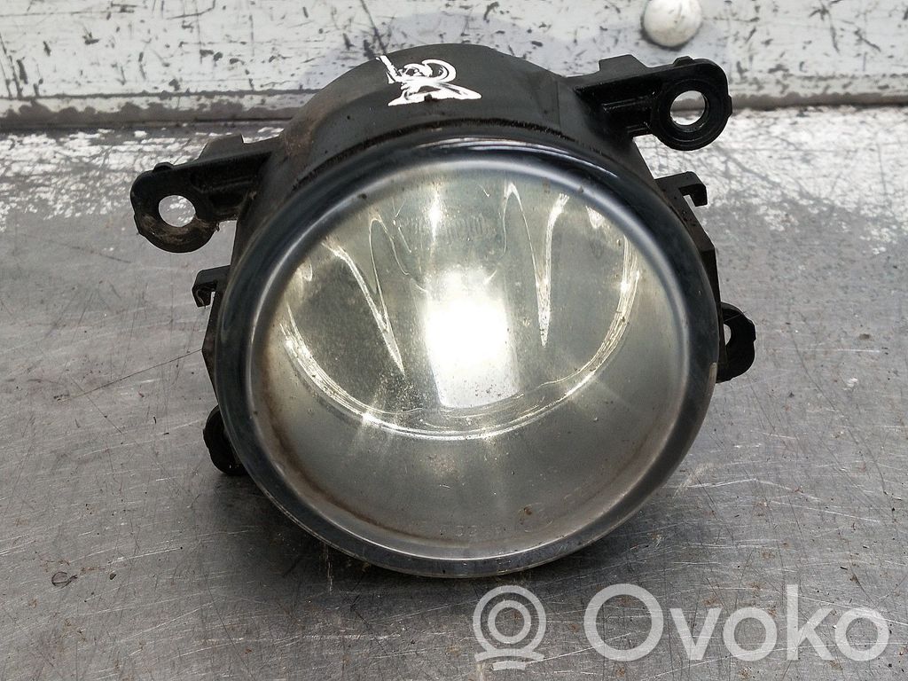 Luz de niebla delantera   89203722,4R8315200AA