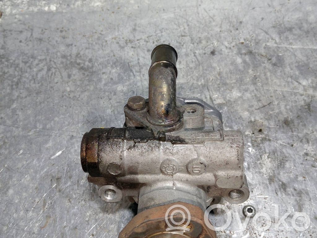 Ohjaustehostimen pumppu   1J0422154A