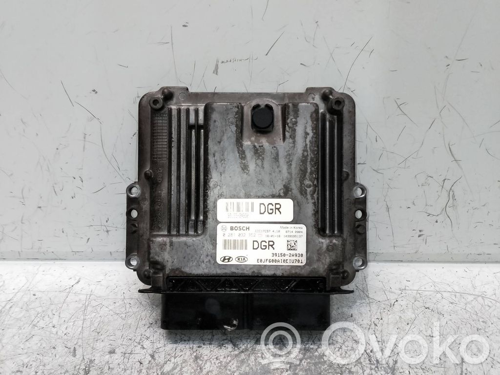 Moottorin ohjainlaite/moduuli   0281032352,391502A930,EDC17C57