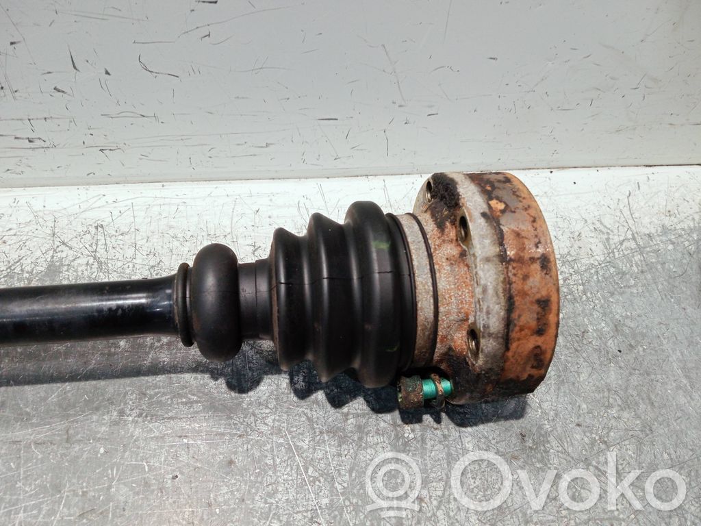 Rear driveshaft