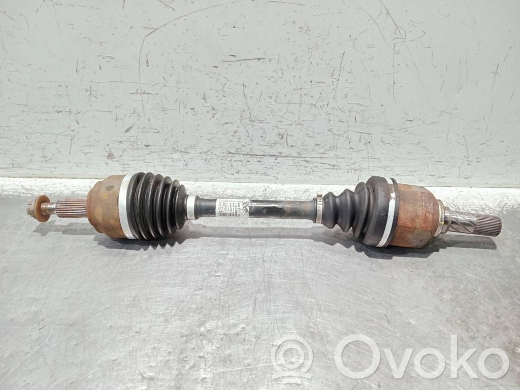 Eje de transmisión delantero   8200618182,20DCI